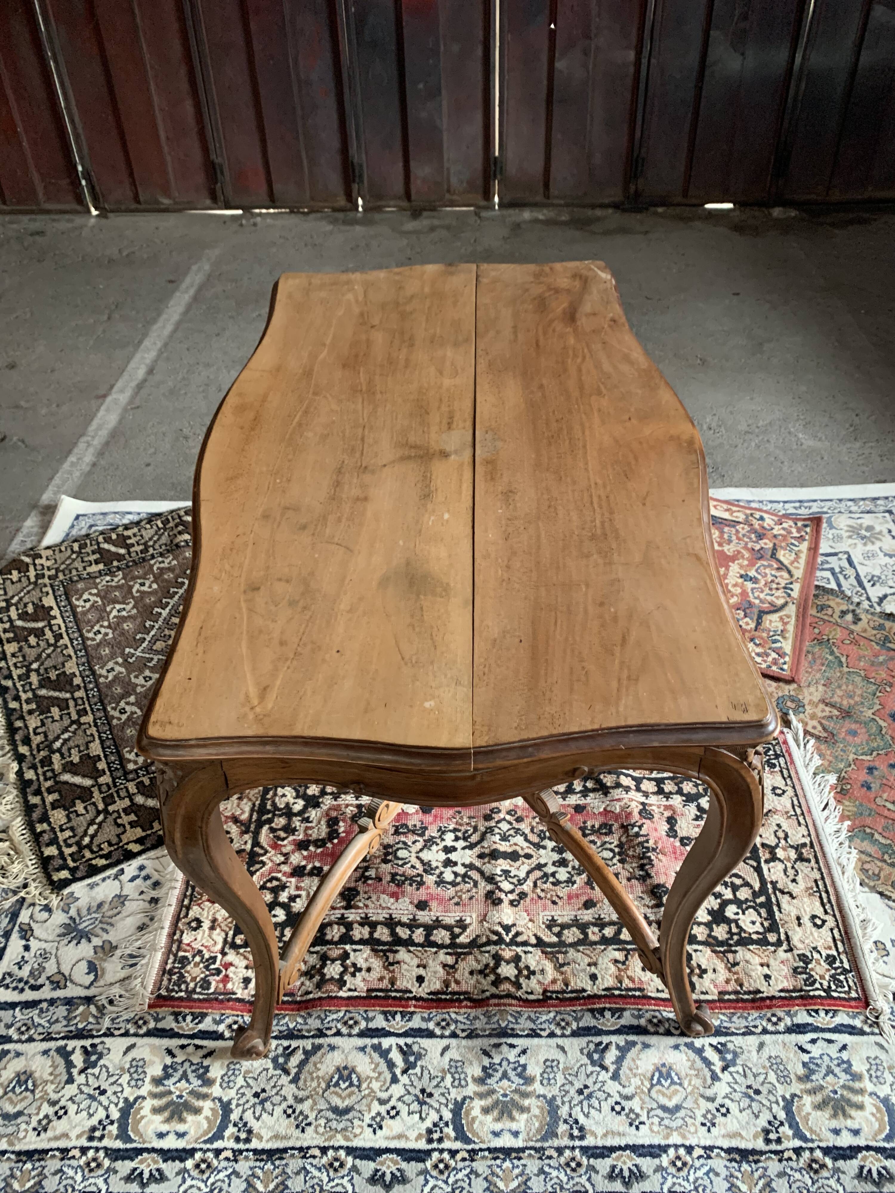 Table de milieu Louis XV