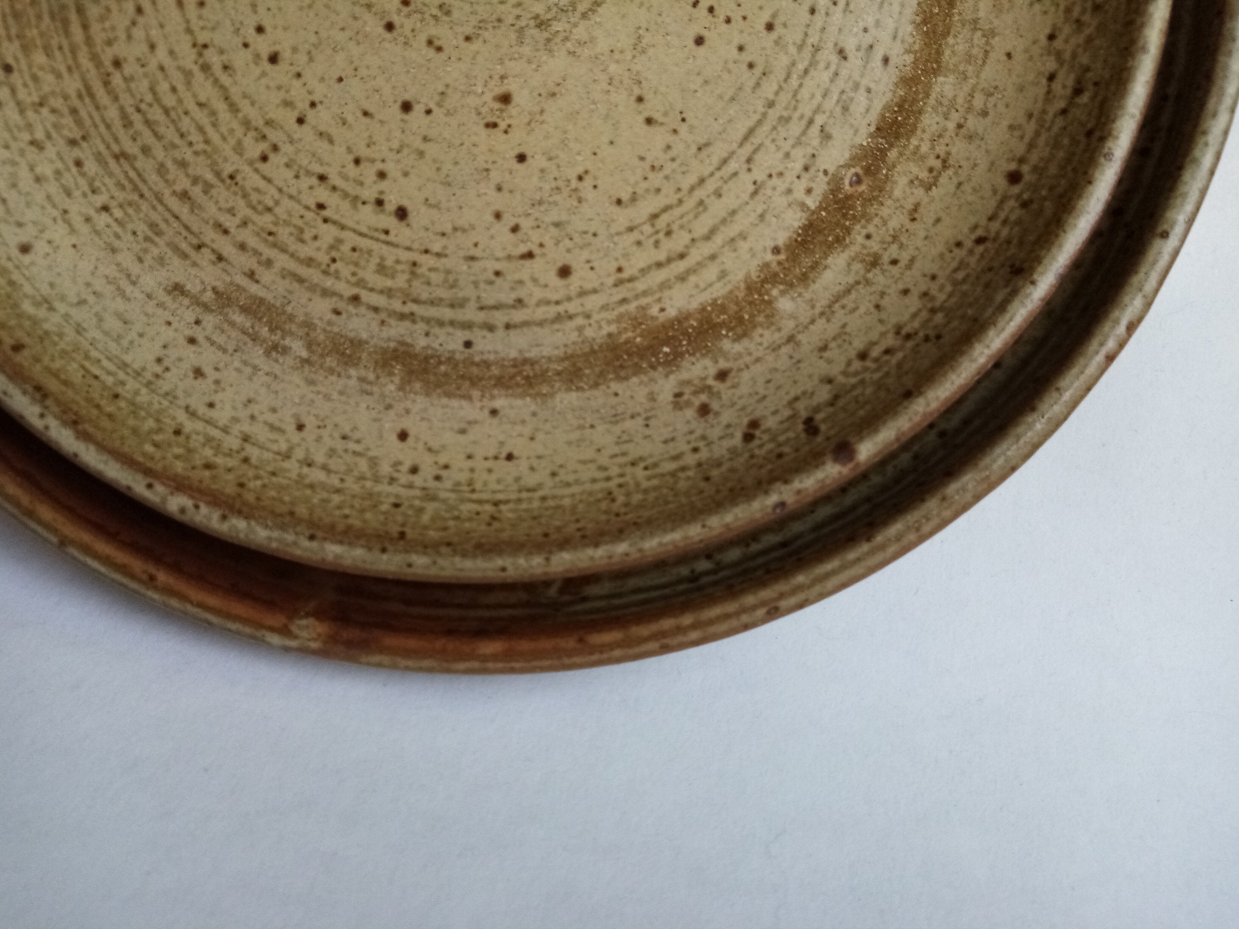 Pyrity sandstone serving dishes