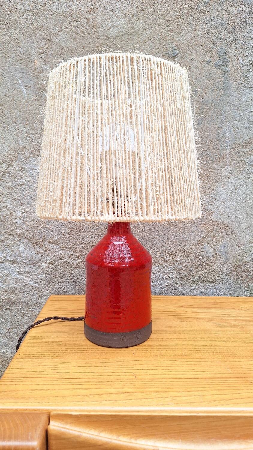 Belka Danish ceramic lamp with rope shade