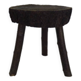 Tabouret de traite tripode en chêne, art paysan Ariège, France (XIXe siècle)