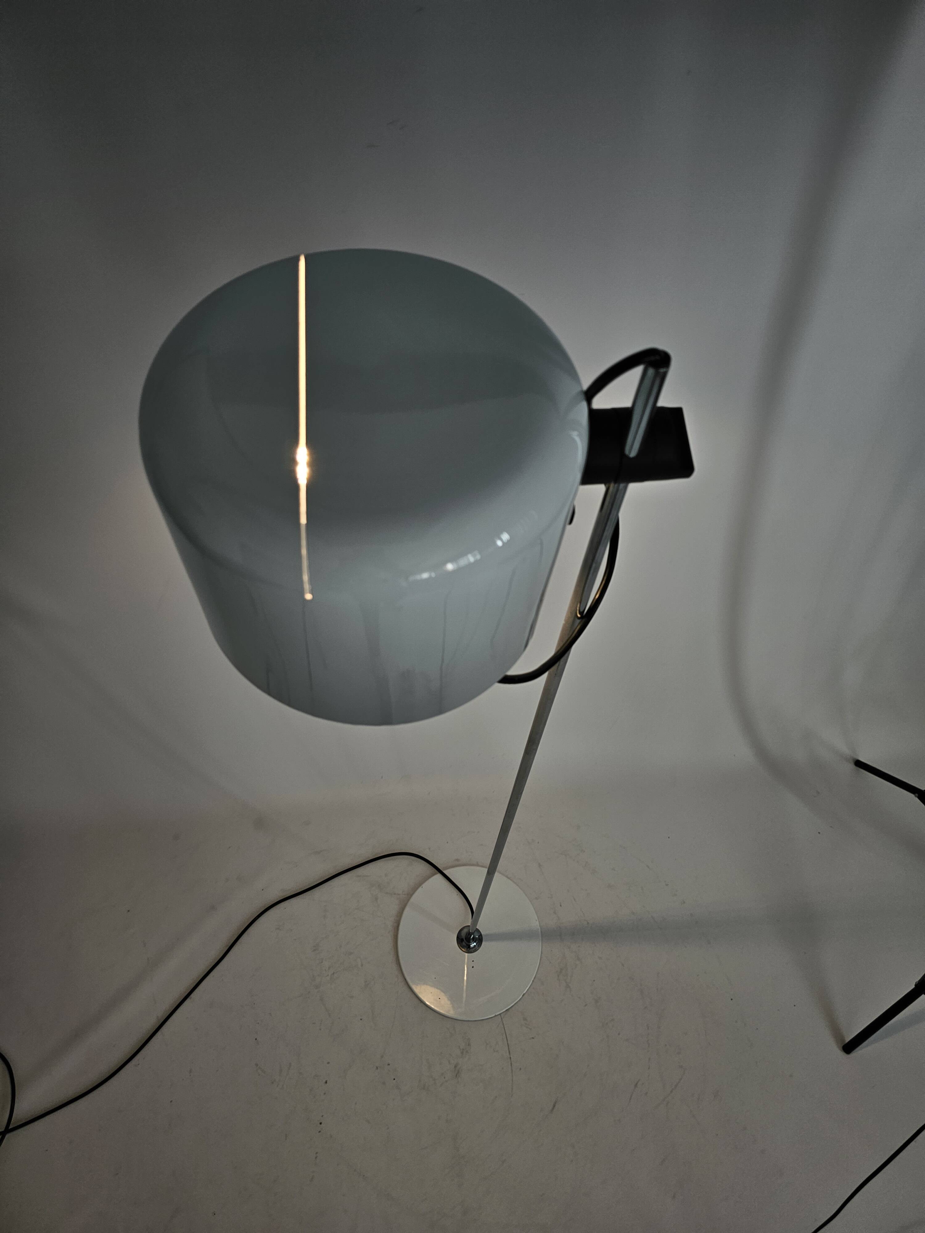 Joe Colombo floor lamp for Oluce 1967 model Coupe
