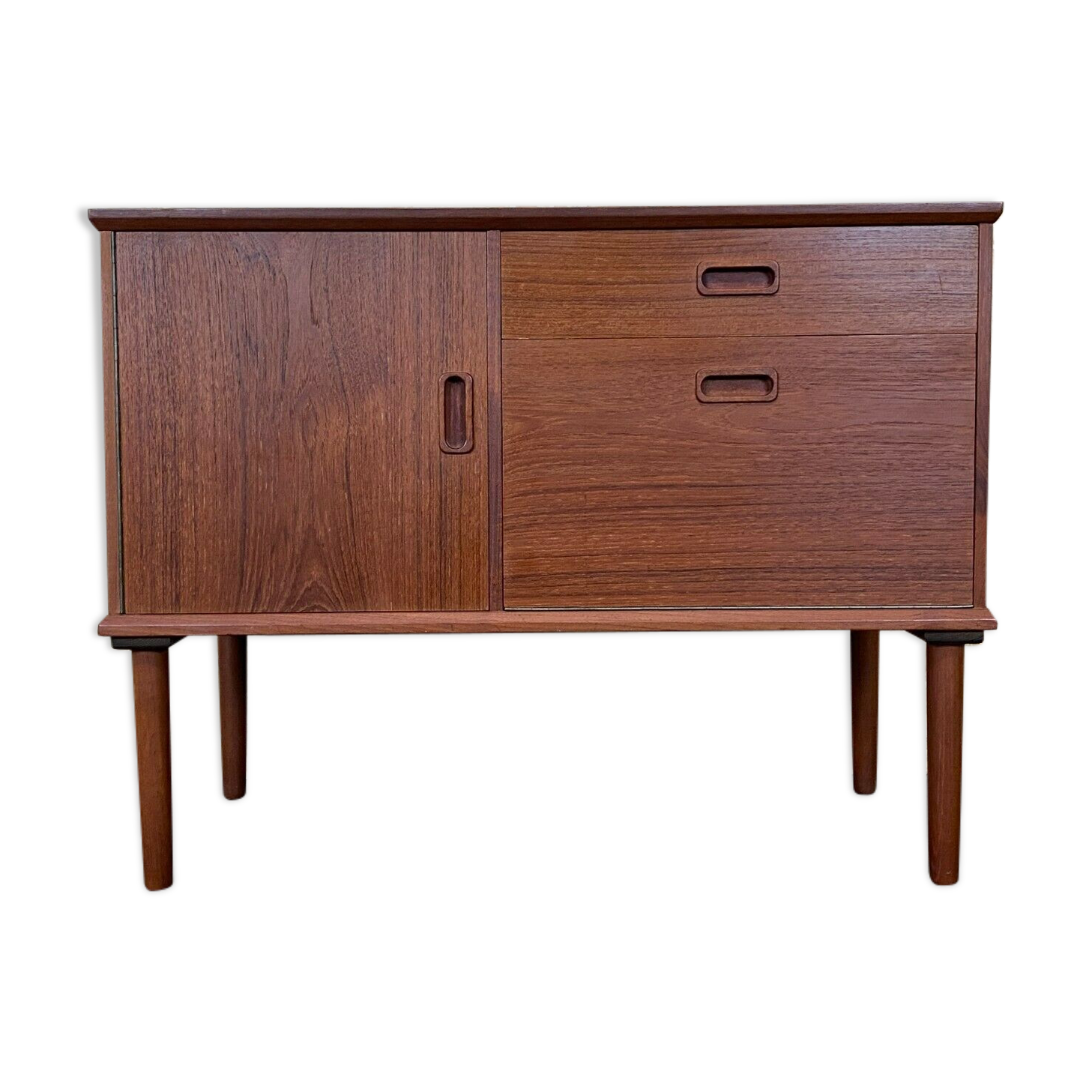 60s 70s teak sideboard Credenza cabinet Danish Modern Design Denmark 70s