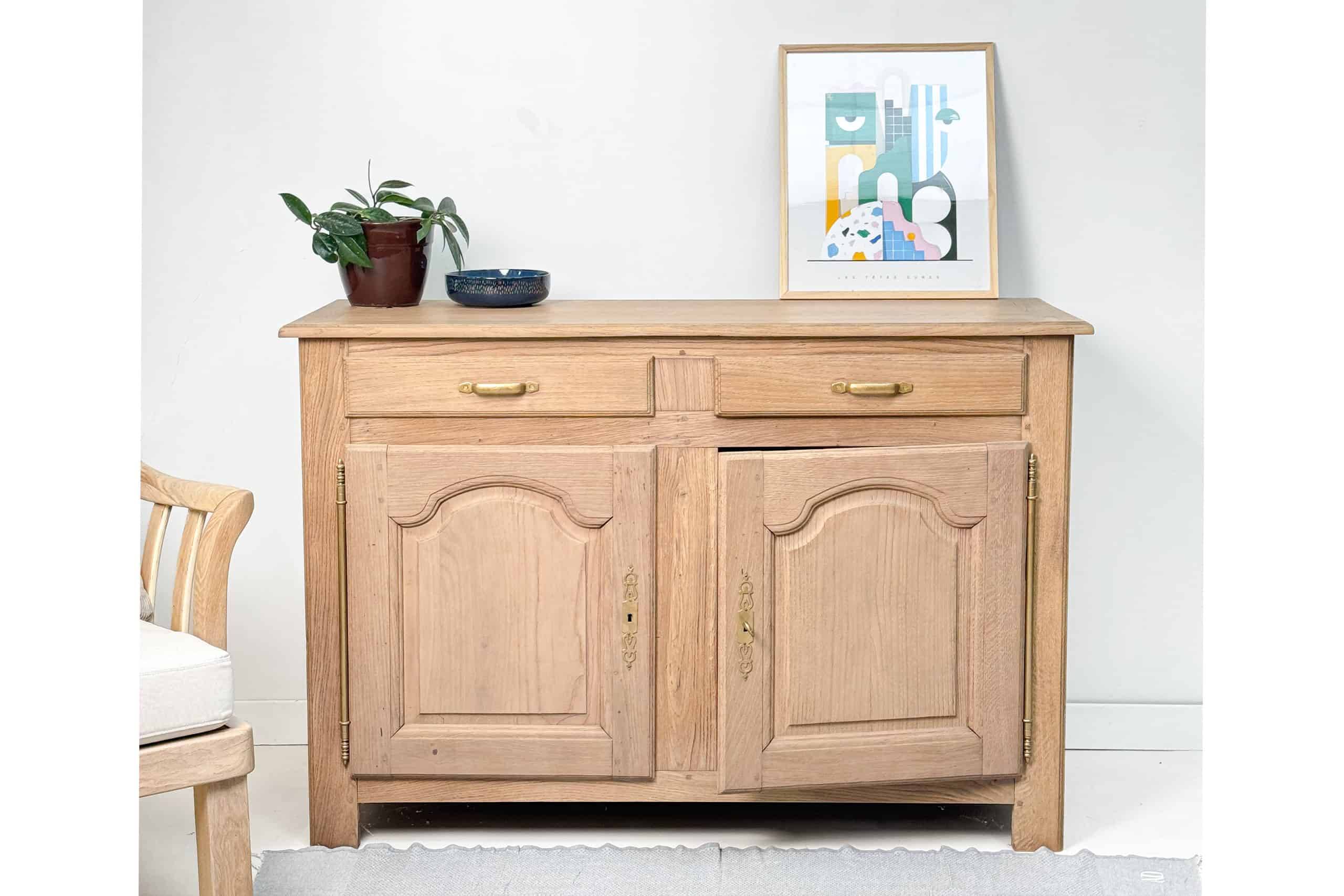 Vintage oak sideboard, country house style, wooden chest