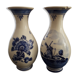 Paire de vases vintage Delft à décor de moulins