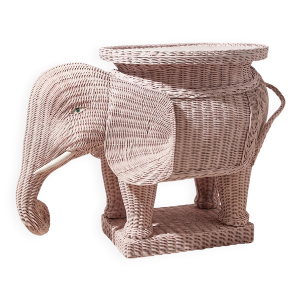 Table d’appoint vintage en rotin en forme d’éléphant, attribuée à Vivai del Sud, Italie, 1960 - 1970