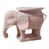 Vintage side table in rattan in the shape of an elephant, attributed to Vivai del Sud, Italy, 1960 - 1970.