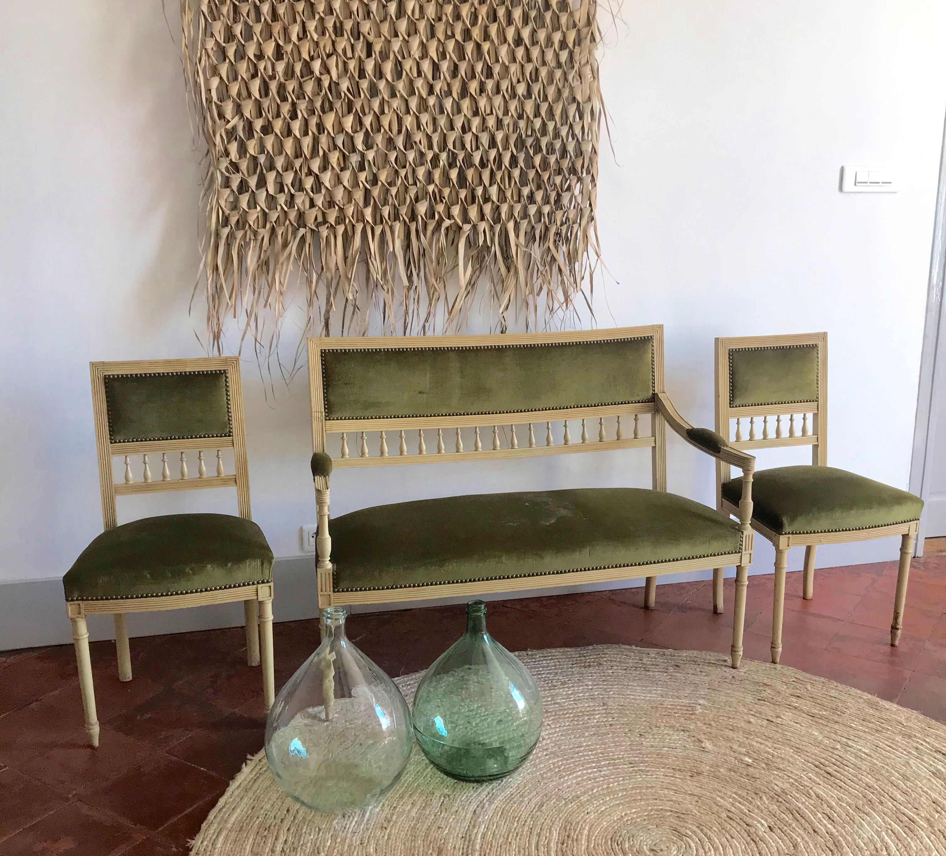 Louis XVI bench and chairs