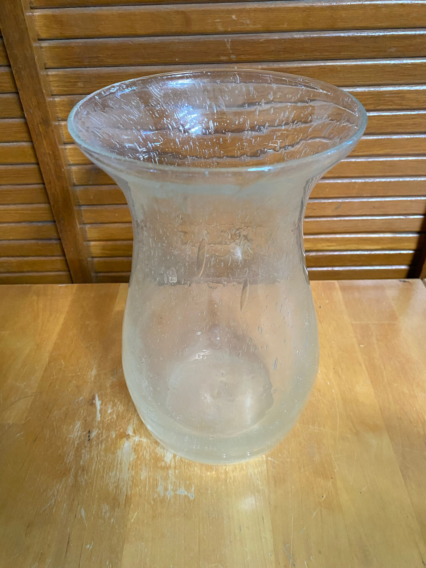 Vase ancien style Biot en verre soufflé bullé