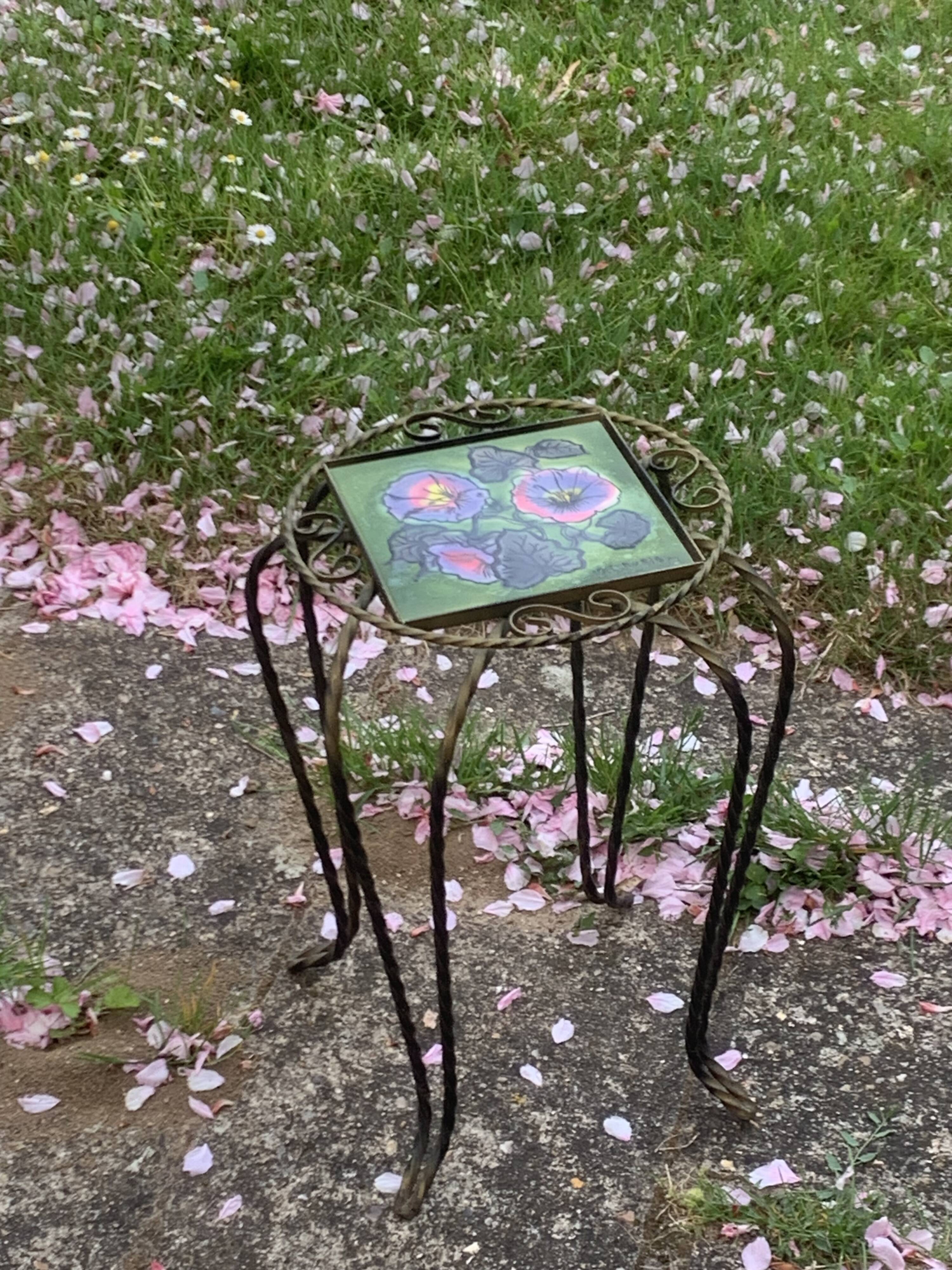 Plant stand, table, in wrought iron and vintage Vallauris ceramic