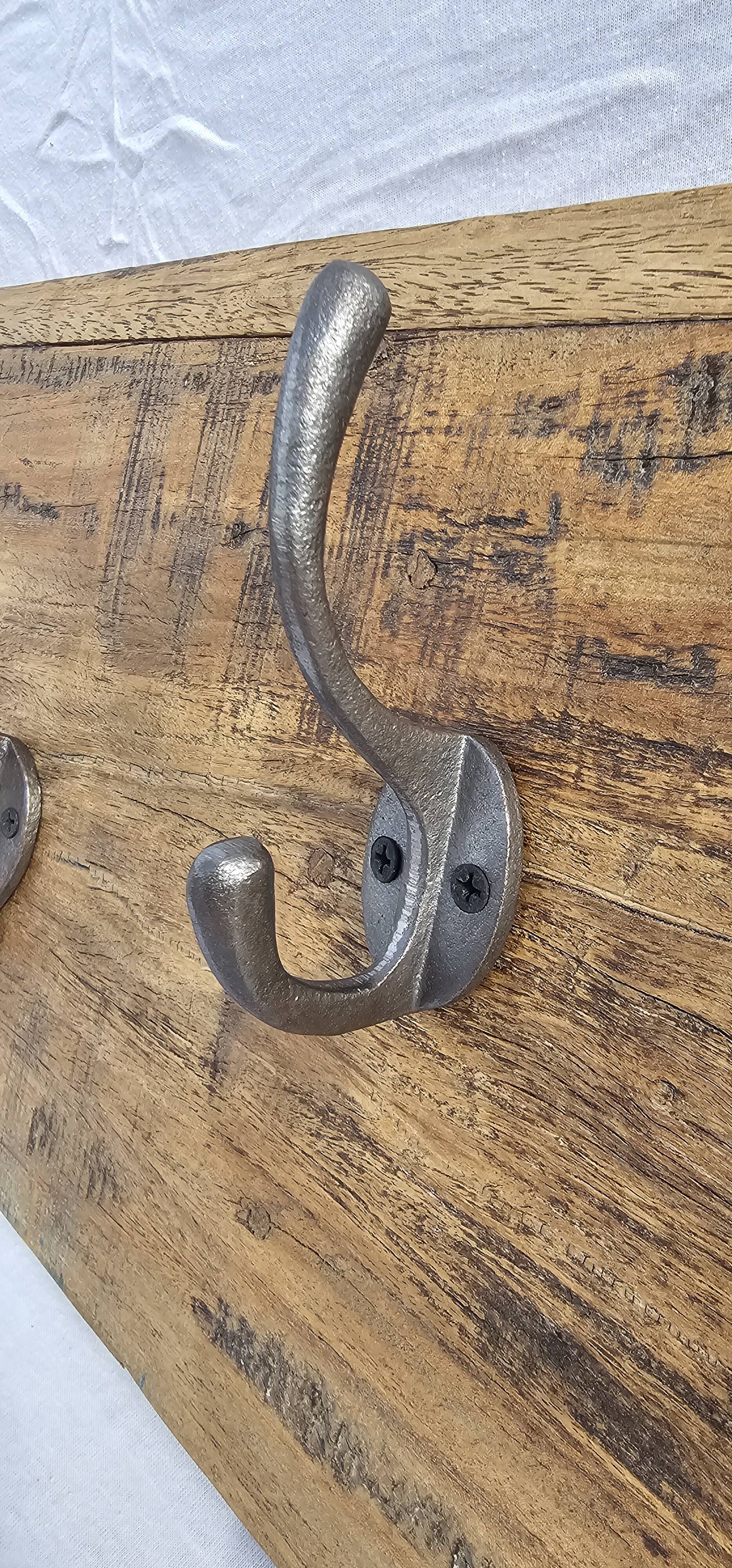 Teak coat rack with 10 double cast iron hooks