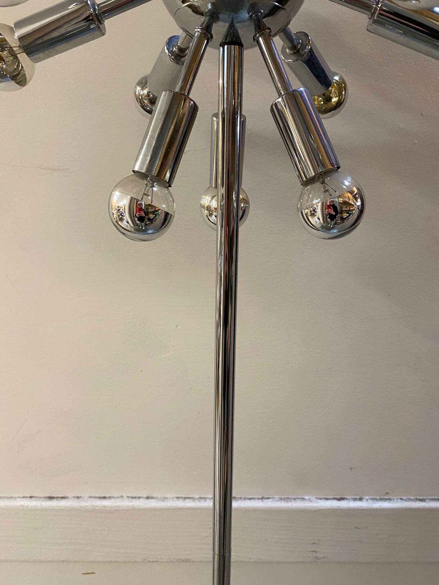 Lampadaire spoutnik 18 feux annees 70/80 metal chrome couleur argente