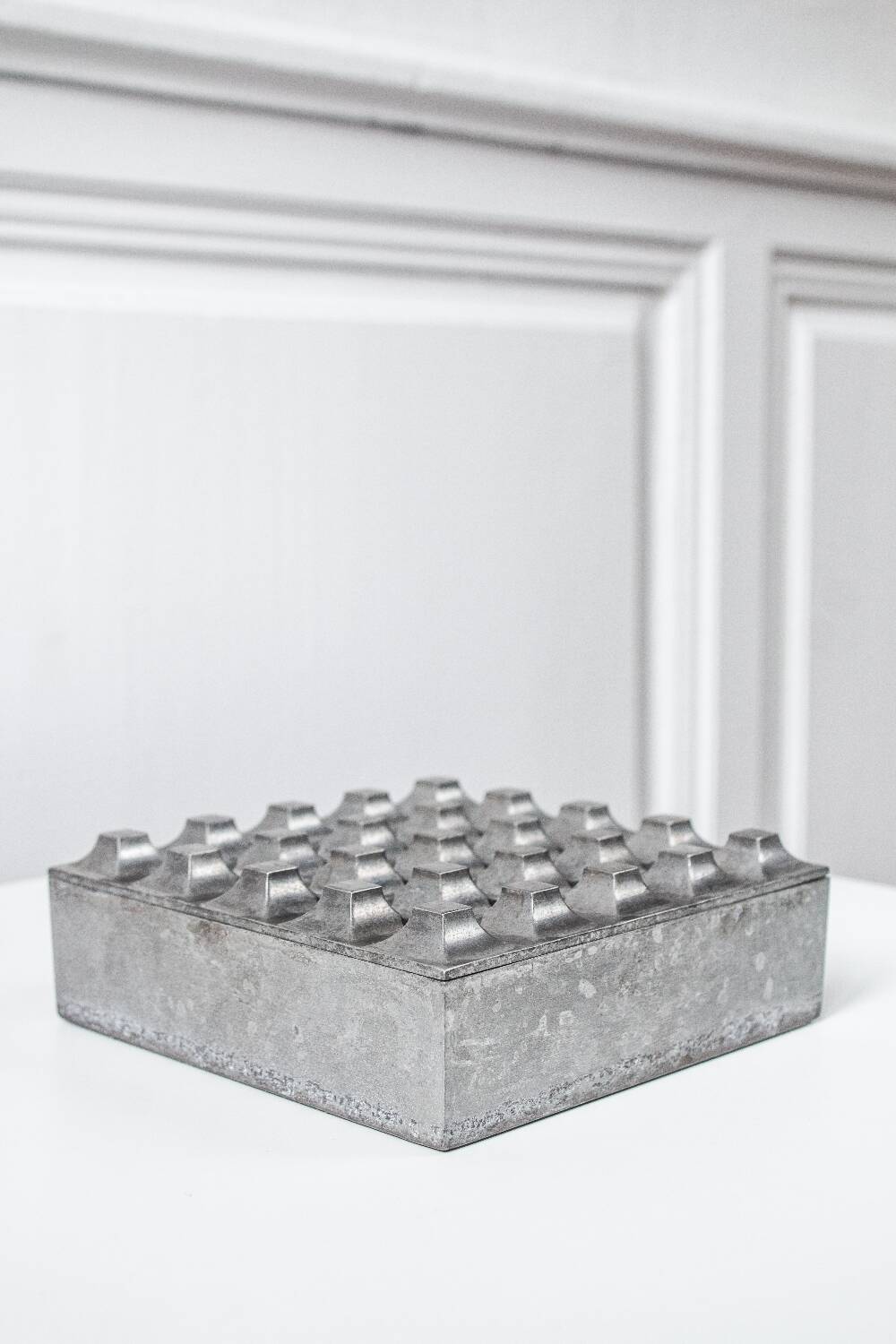 Cendrier ULTIMA 15 par Holger Bäckström & Bo Ljungberg