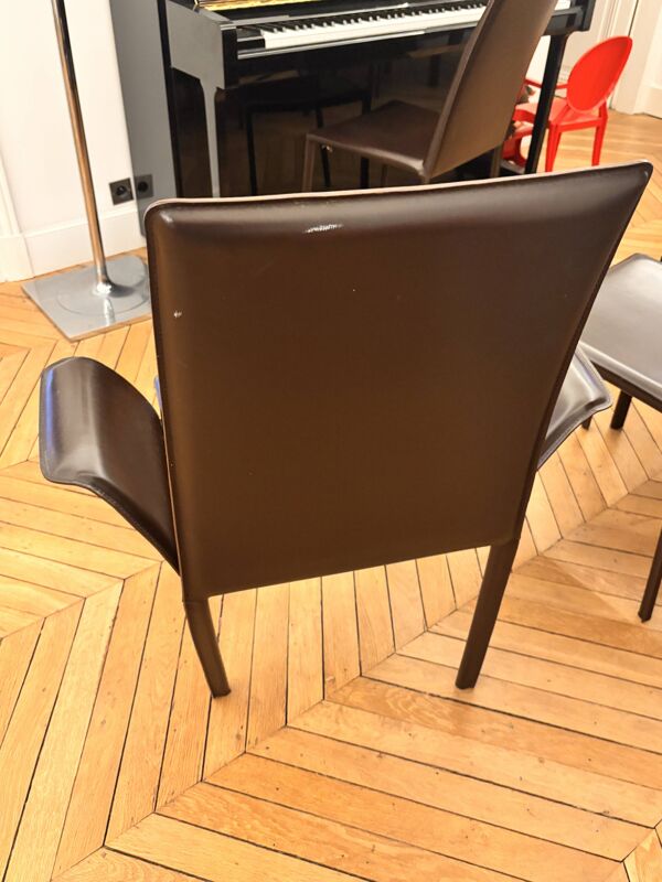 Lot chaises en cuir marron “Roche Bobois”