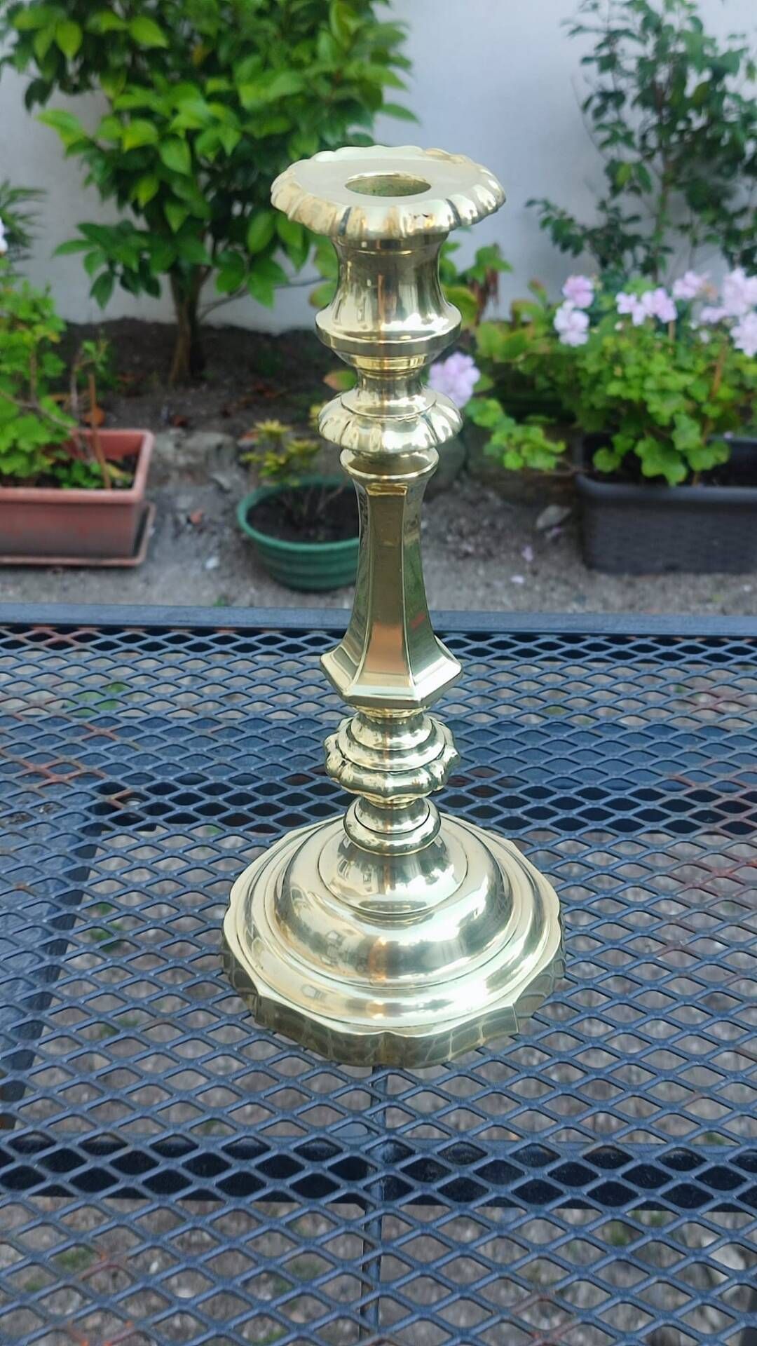 Magnificent pair of golden candlesticks