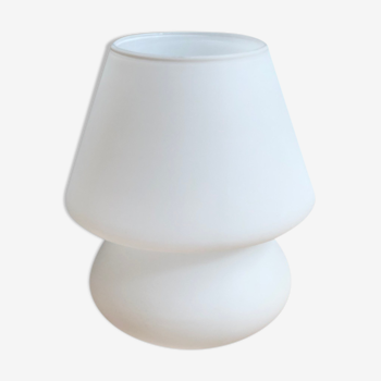 Lampe champignon en opaline blanche