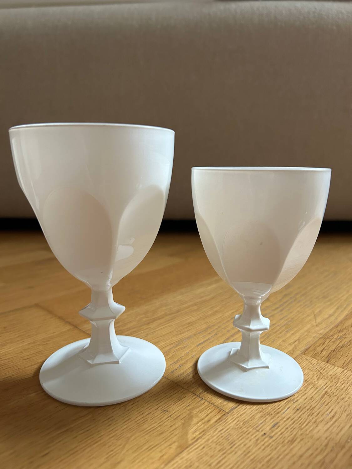 8 verres Cristal d’Arques blanc opaque