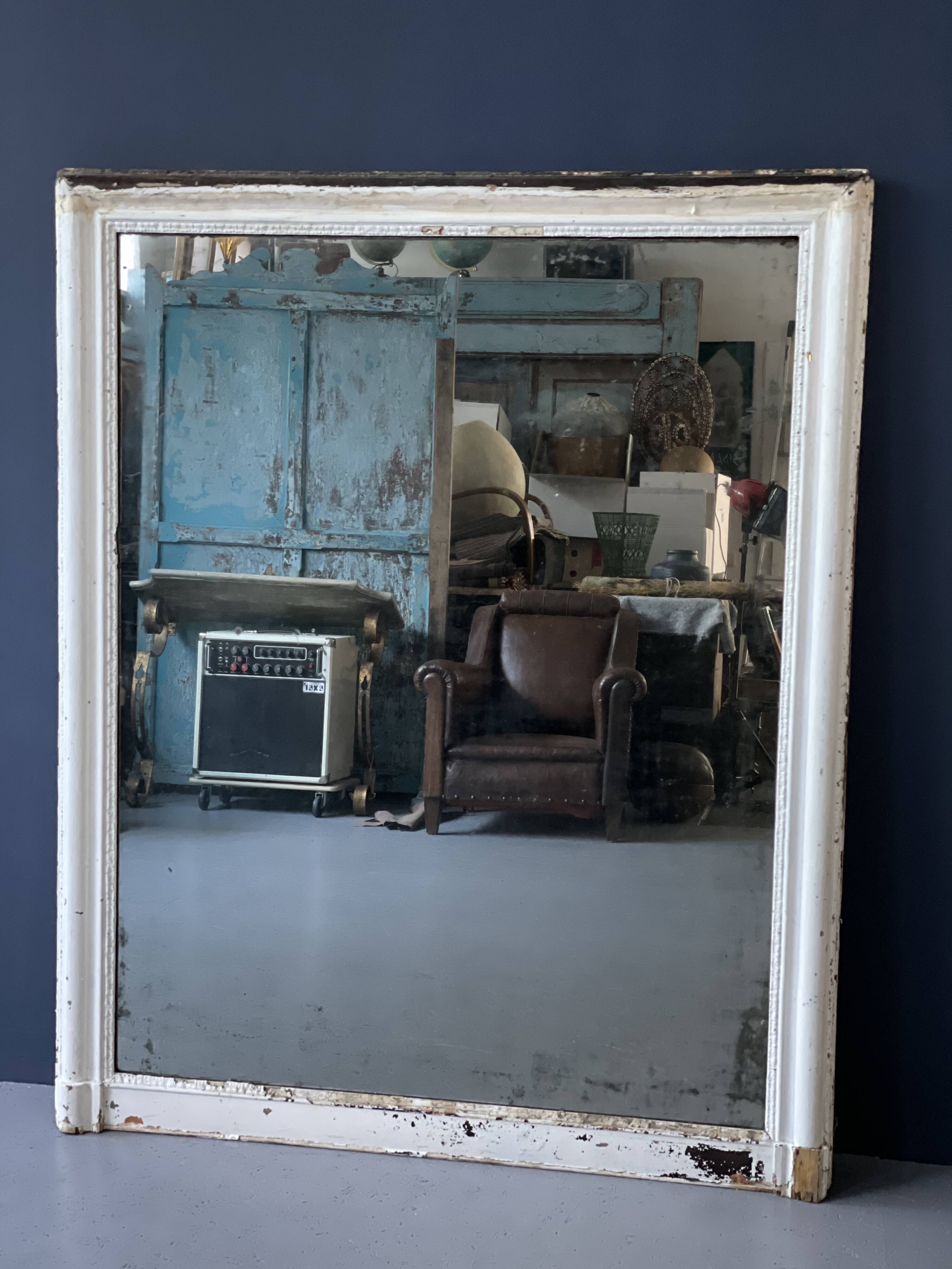 White Vintage Mirror