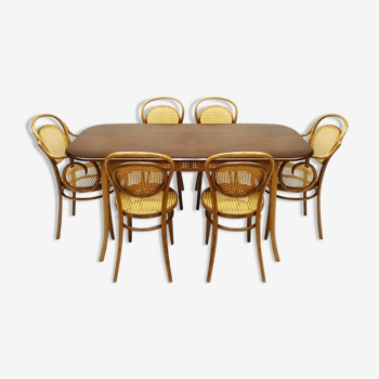 Table et 6 chairs Michael Thonet designed No.11