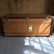 Trunk cabin in wood and fabrics around 1940