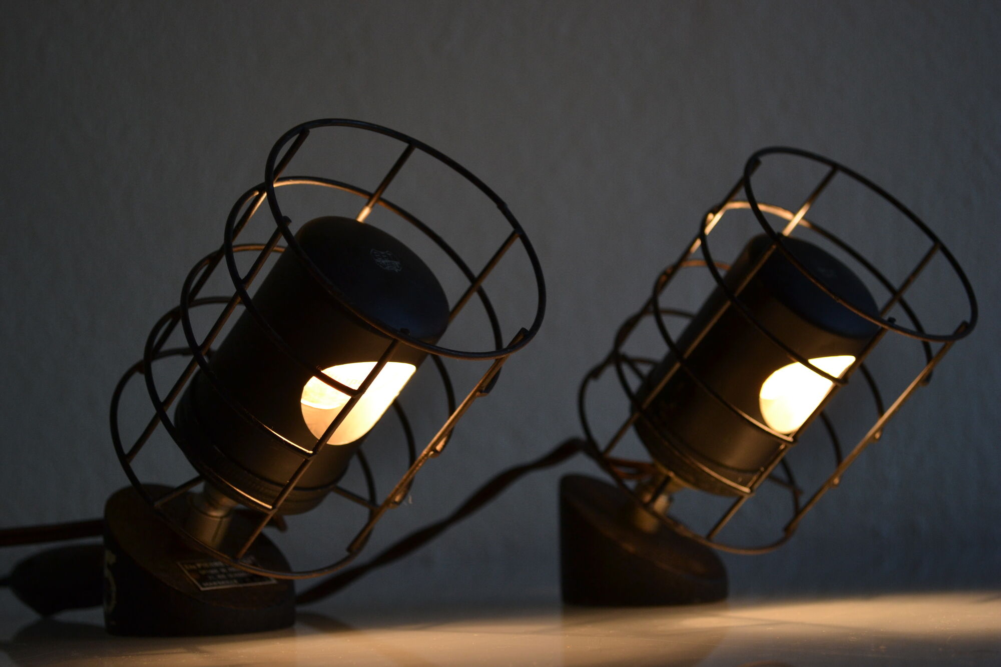Paire de lampes vintage 50's de laboratoire bbt krauss