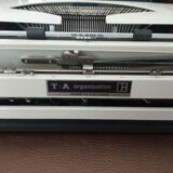 Machine à écrire Adler Tippa S Clavier QWERTY