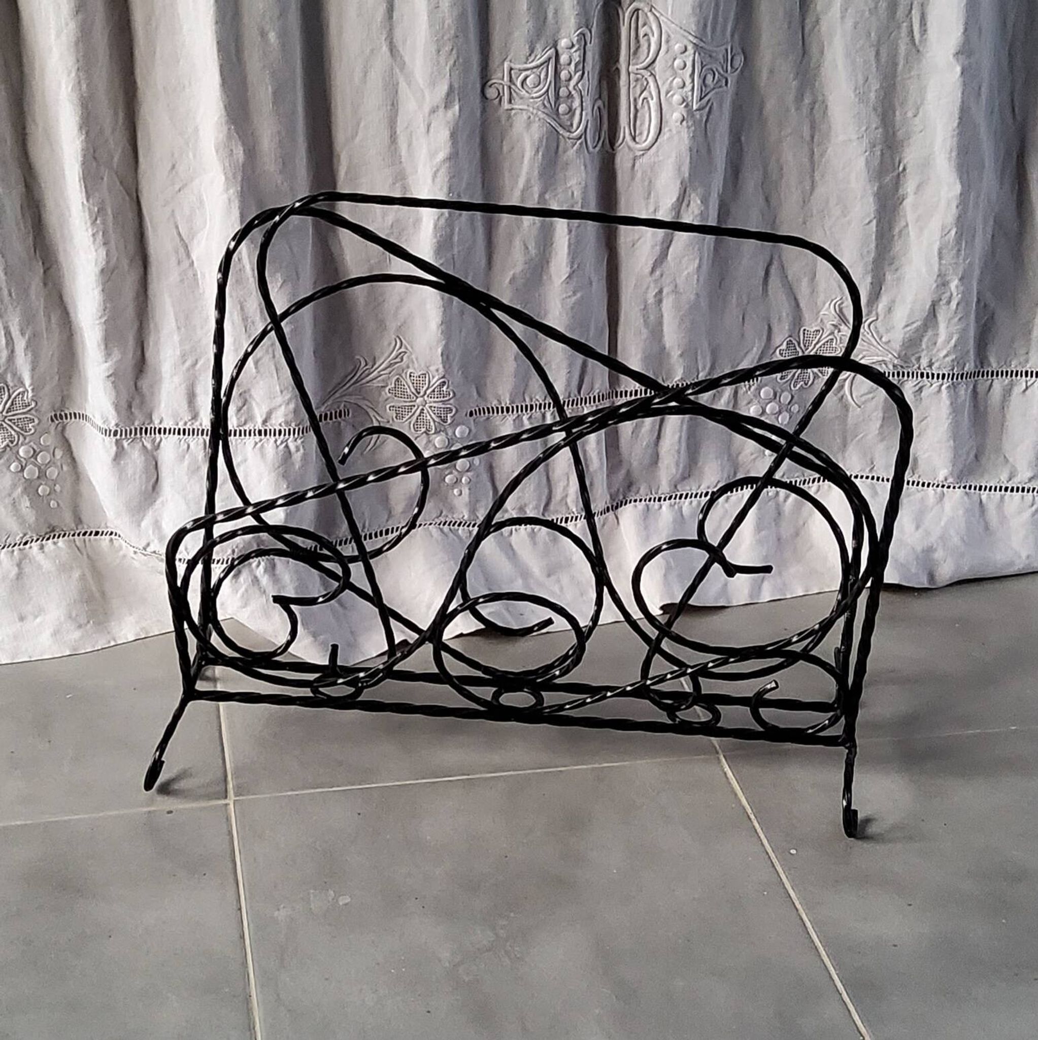 1960s magazine rack