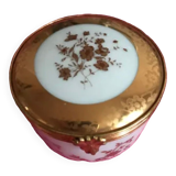 Porcelain box