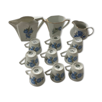 Coffee service in white porcelain pattern pink blue art deco