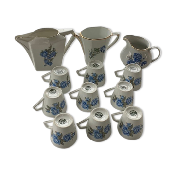 Coffee service in white porcelain pattern pink blue art deco