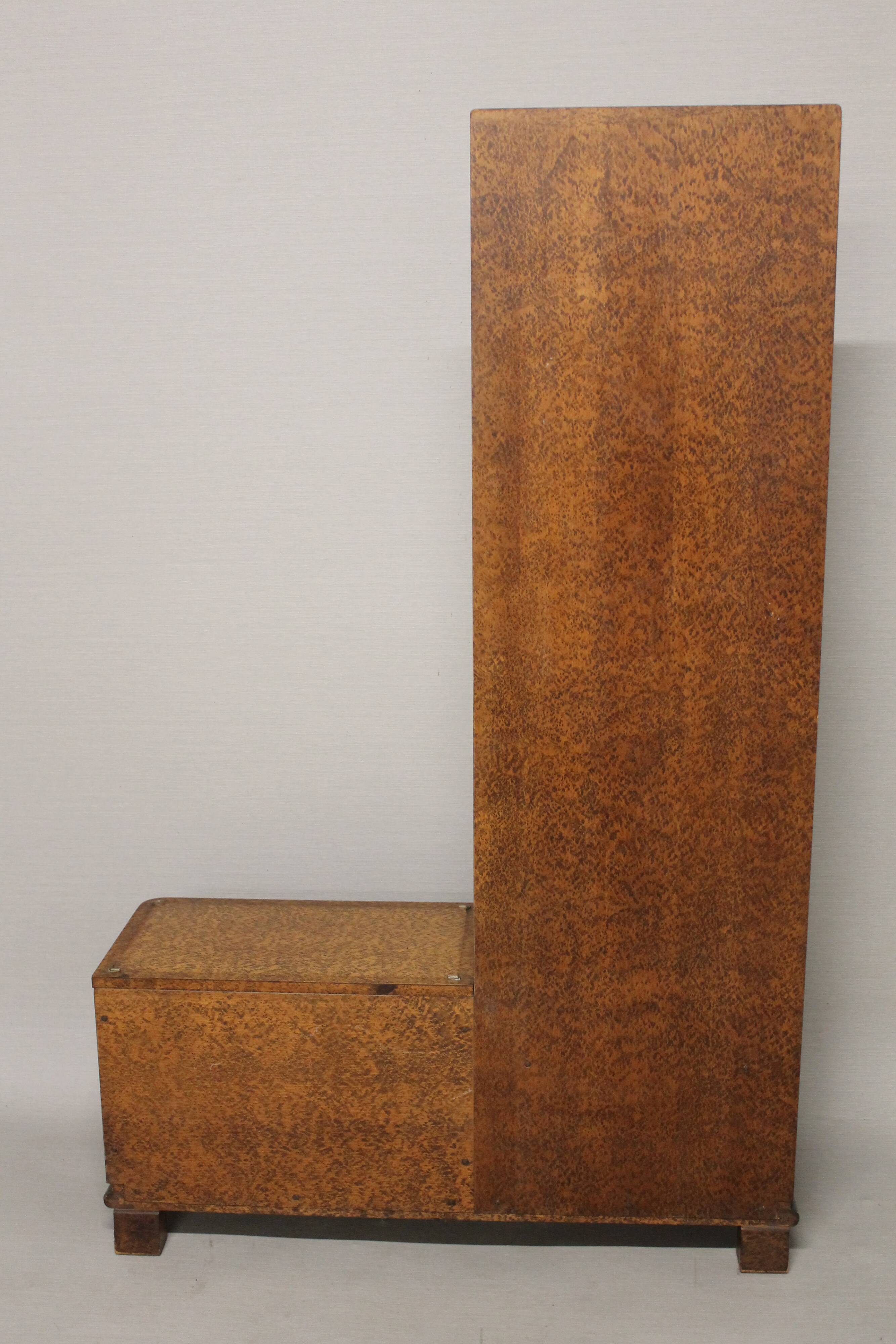 Period hairdresser art deco