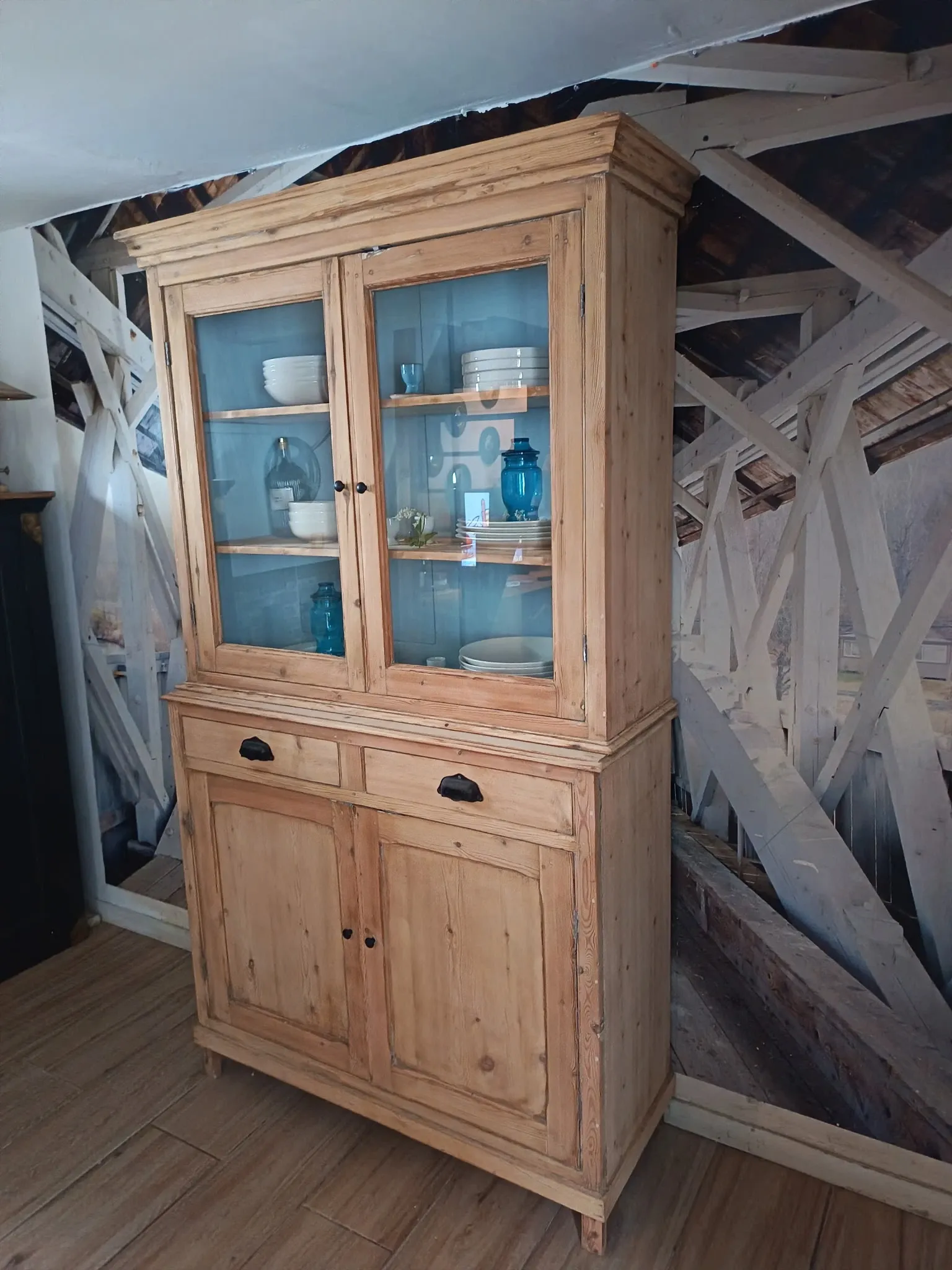 Old country dresser