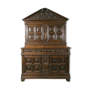 Meuble buffet du 17ème siècle