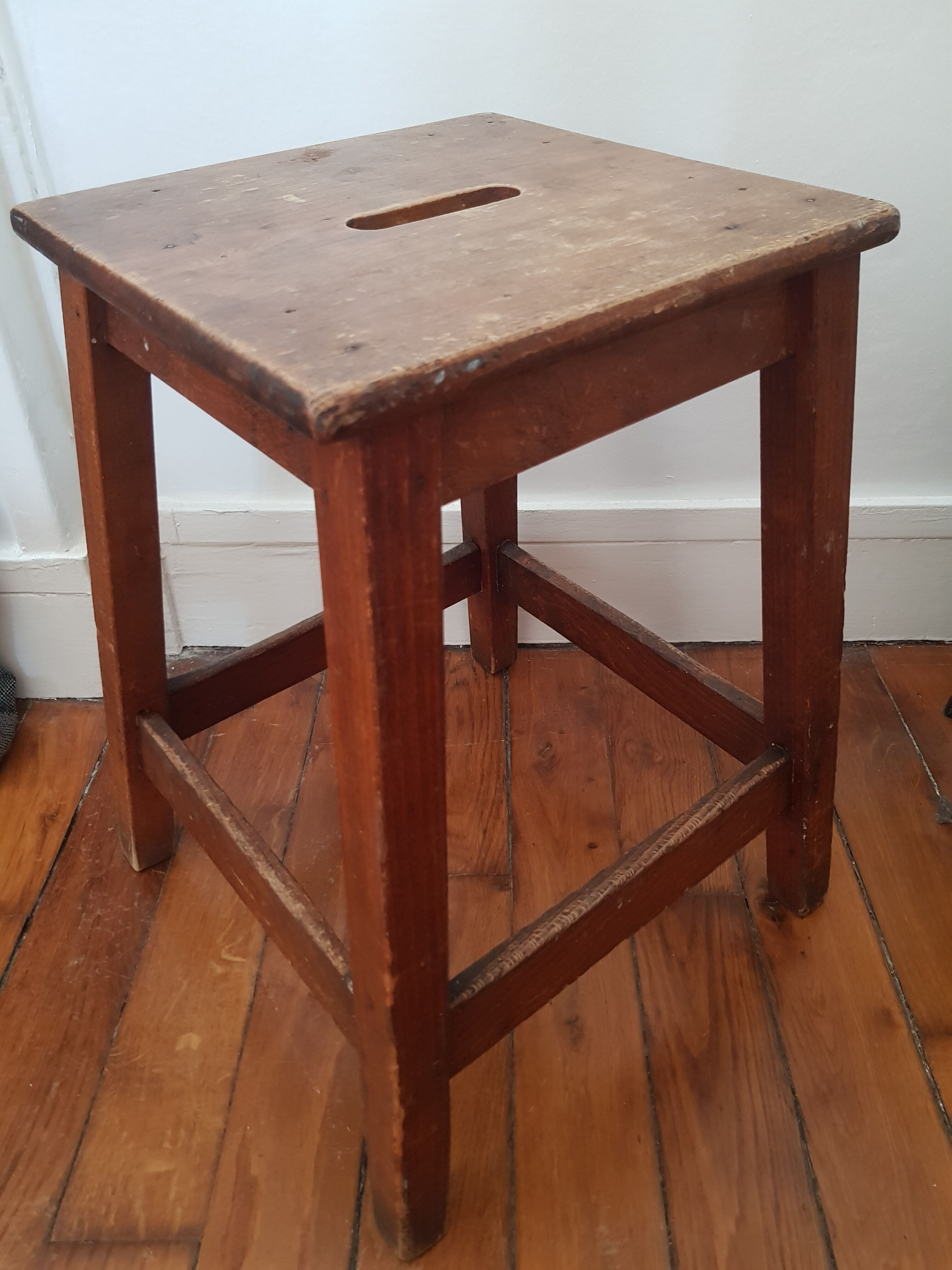 Farm stool