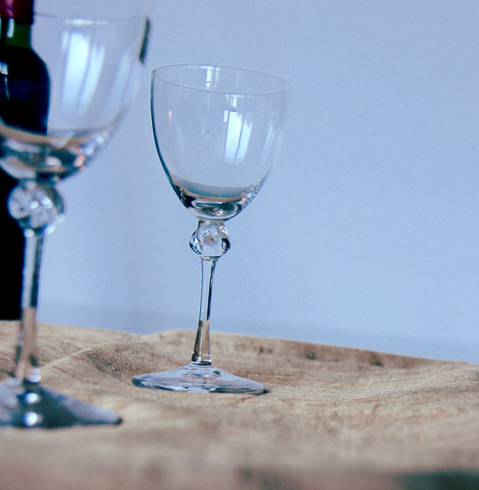 Set of two Daum glasses, Bolero model.