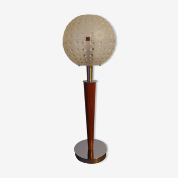 Conical wooden lamp