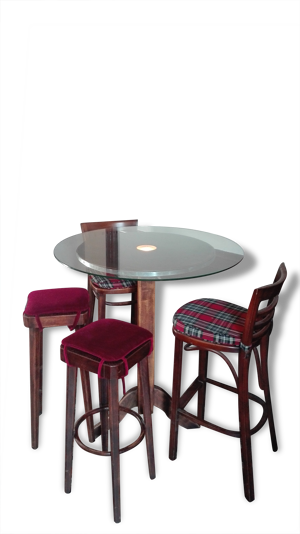 Table haute de bistrot avec tabourets