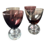 4 glasses of 1950s port