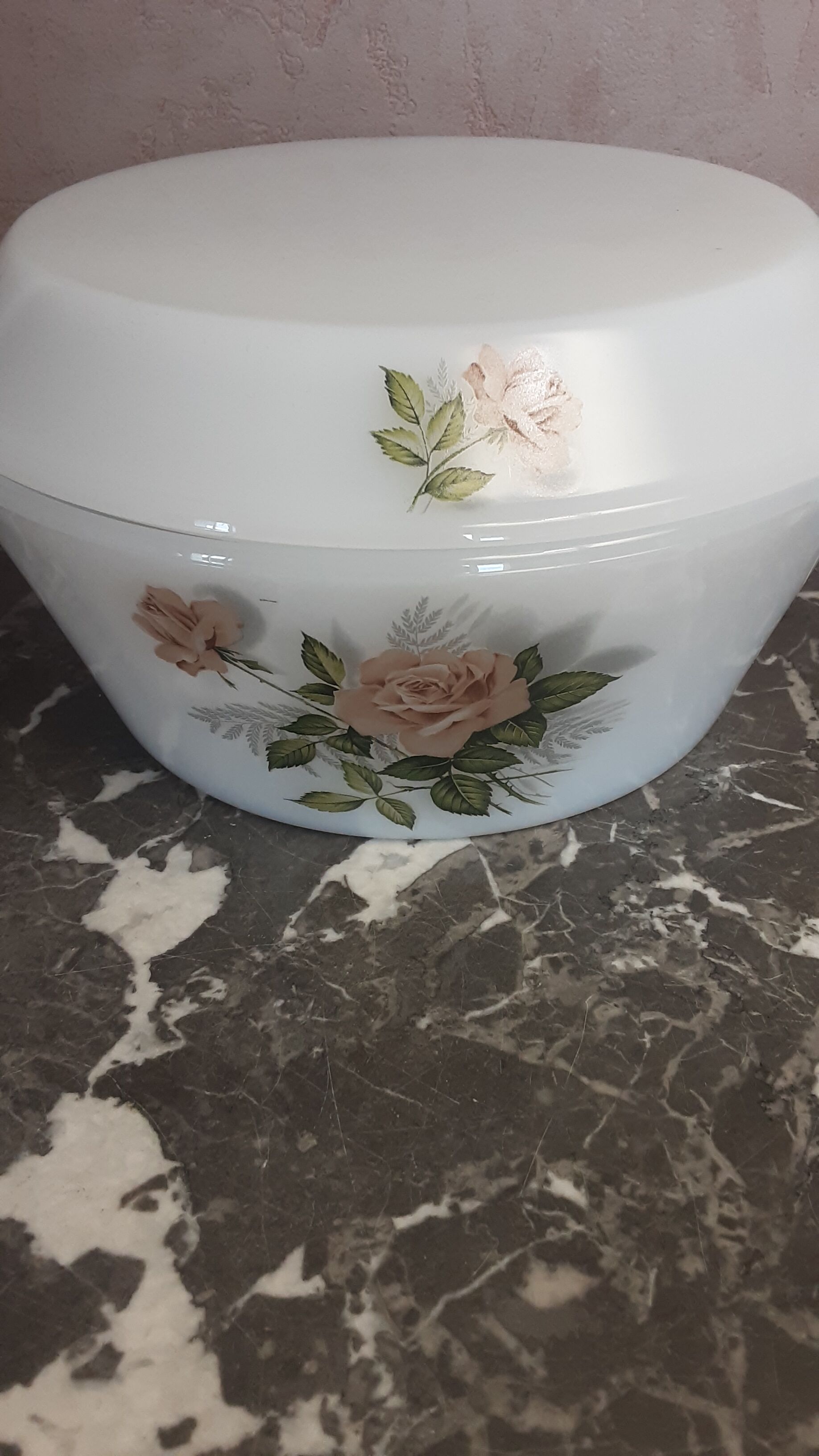 Arcopal casserole dish - vintage