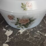 Arcopal casserole dish - vintage