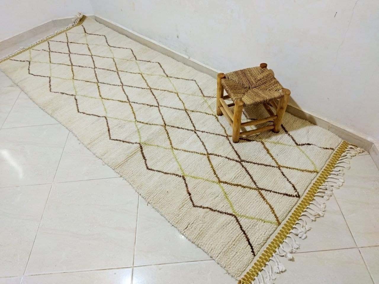 Moroccan berber carpet 280x104cm