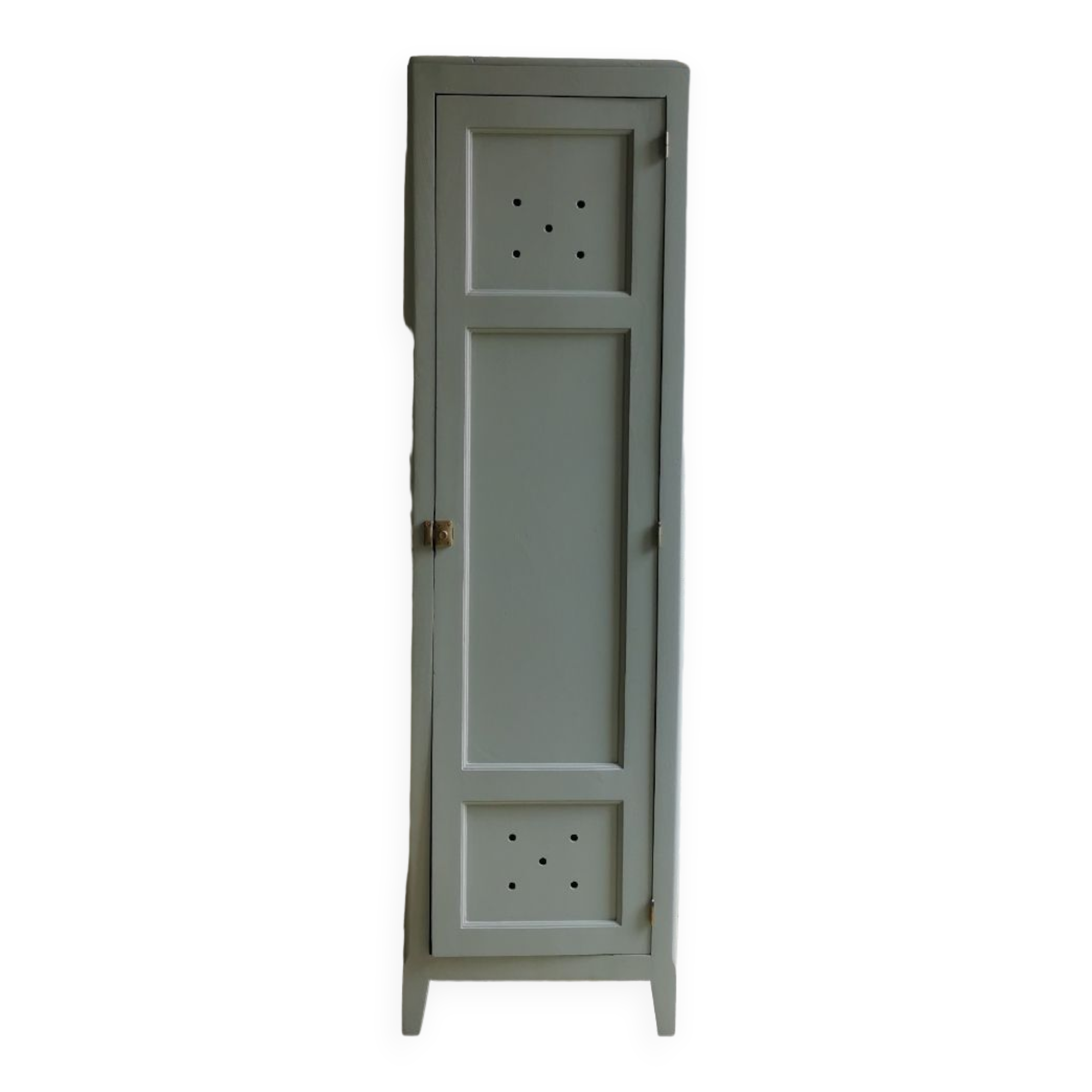 Old studio cloakroom repainted