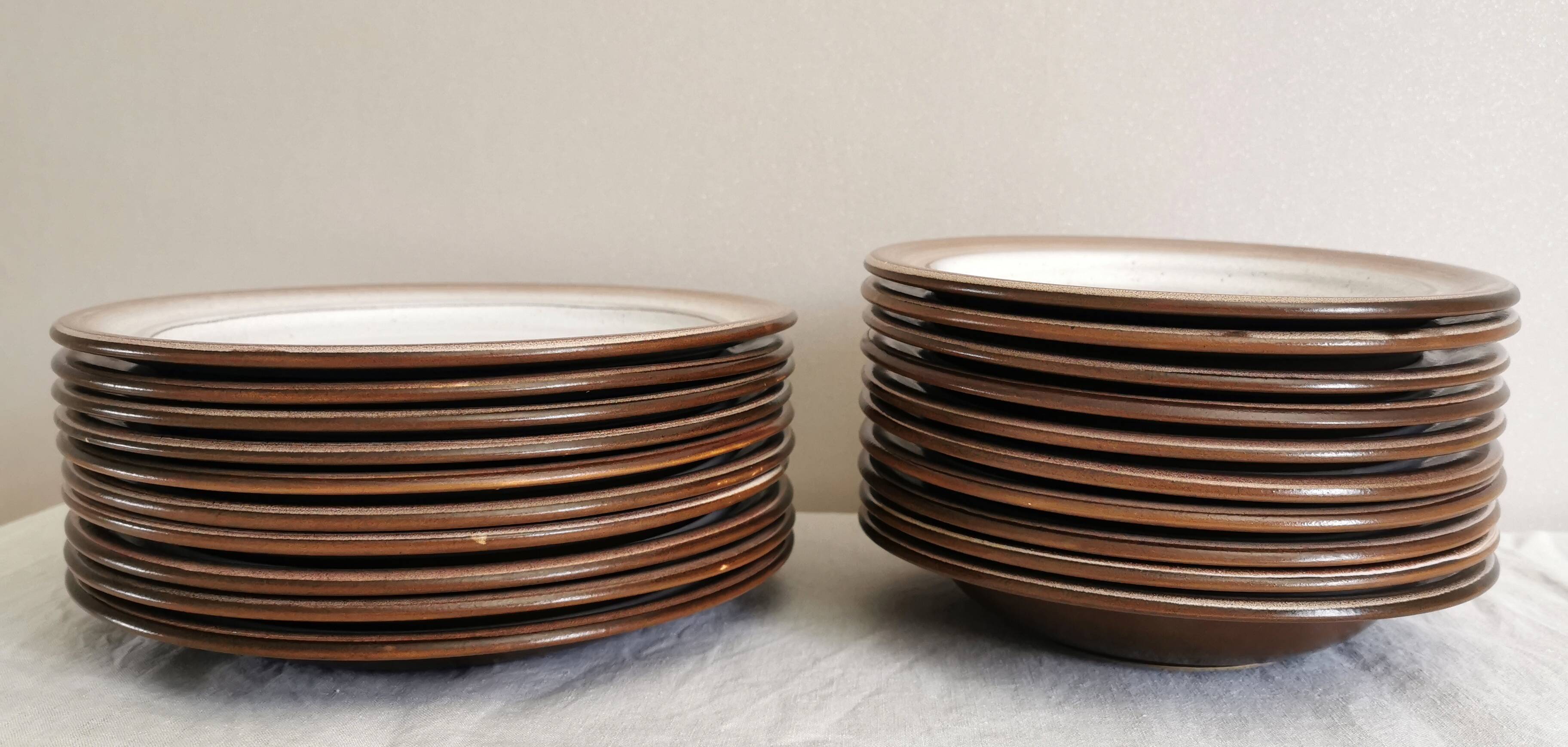 Niderviller Fonteneige service 10 flat plates 10 soup plates