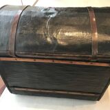 Stagecoach trunk, English trunk