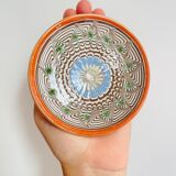 Romanian handicraft ceramic plate
