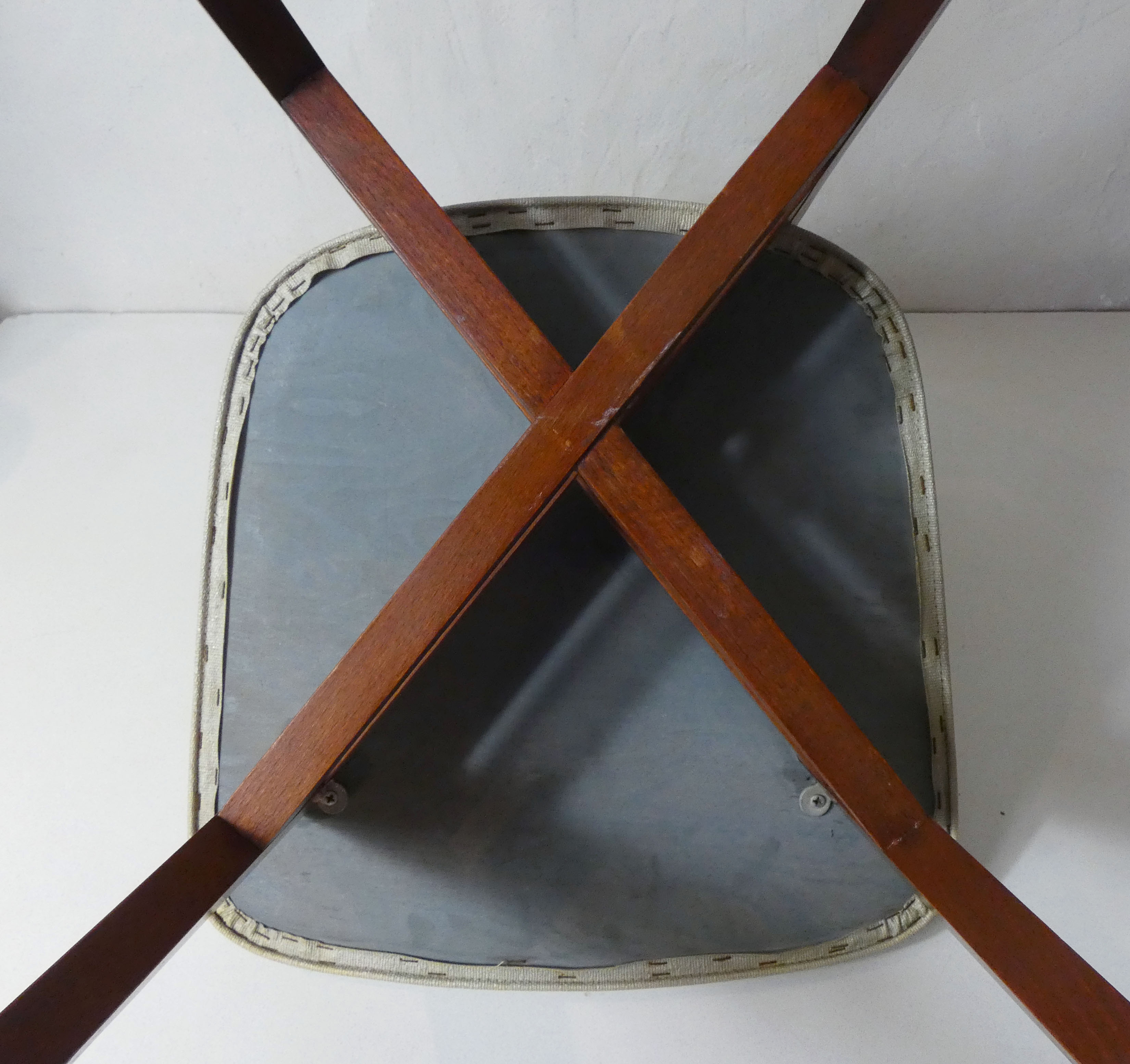 Vintage office chair with compass legs