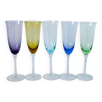 Ensemble de 5 flûtes en verre coloré multicolores 1970