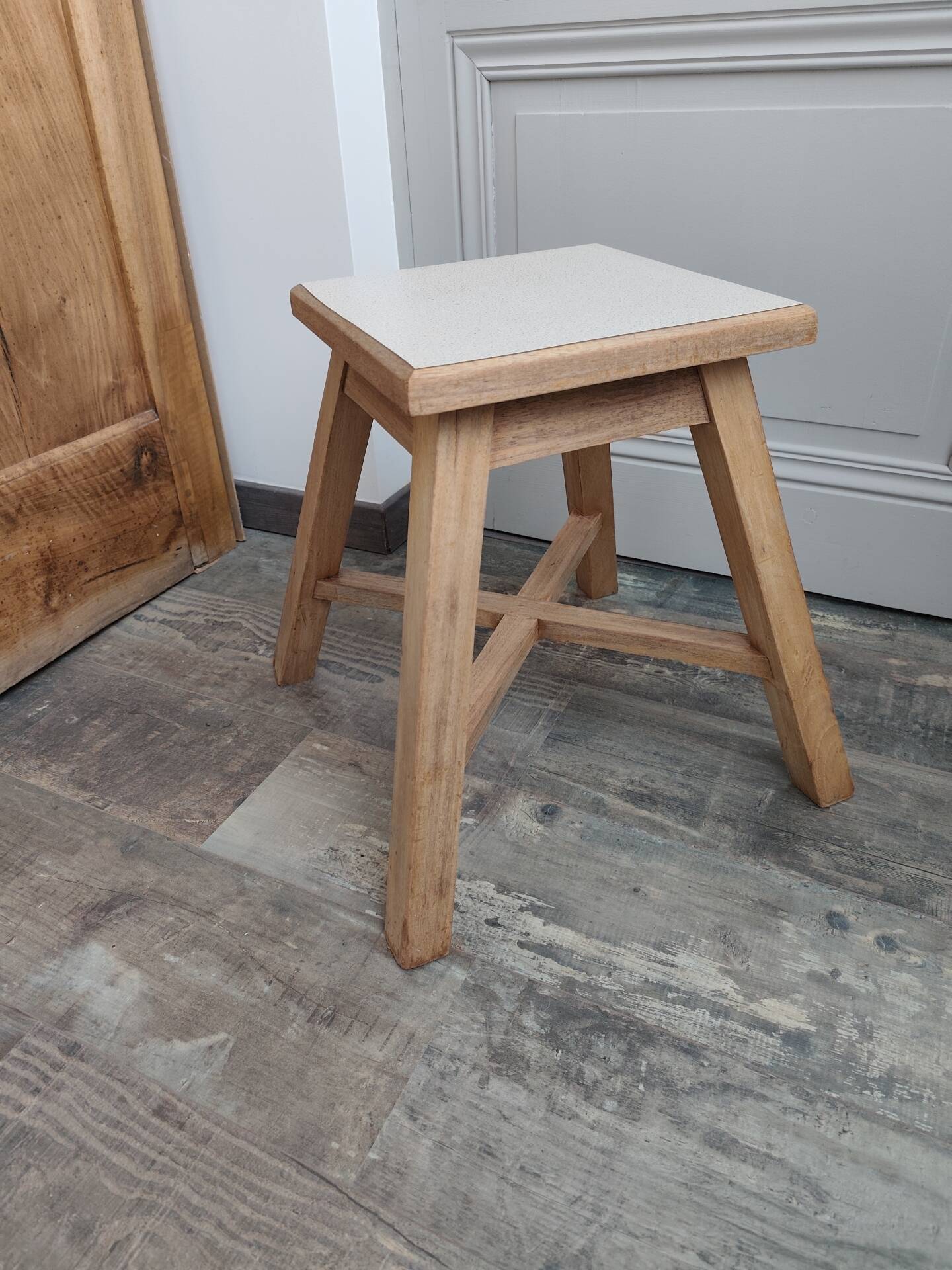 Tabouret