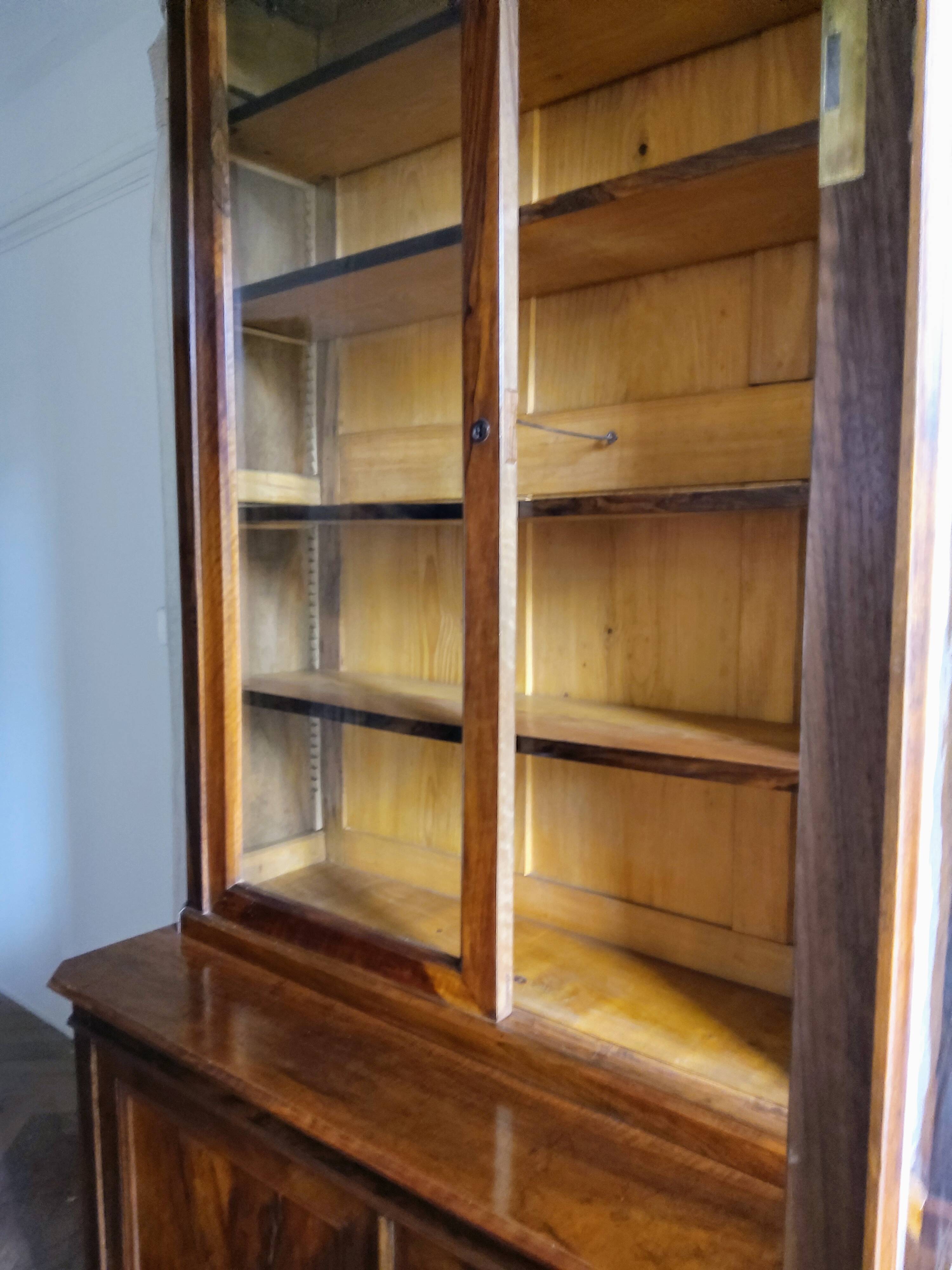 Bibliothèque 2 corps en noyer