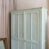 Armoire parisienne ancienne