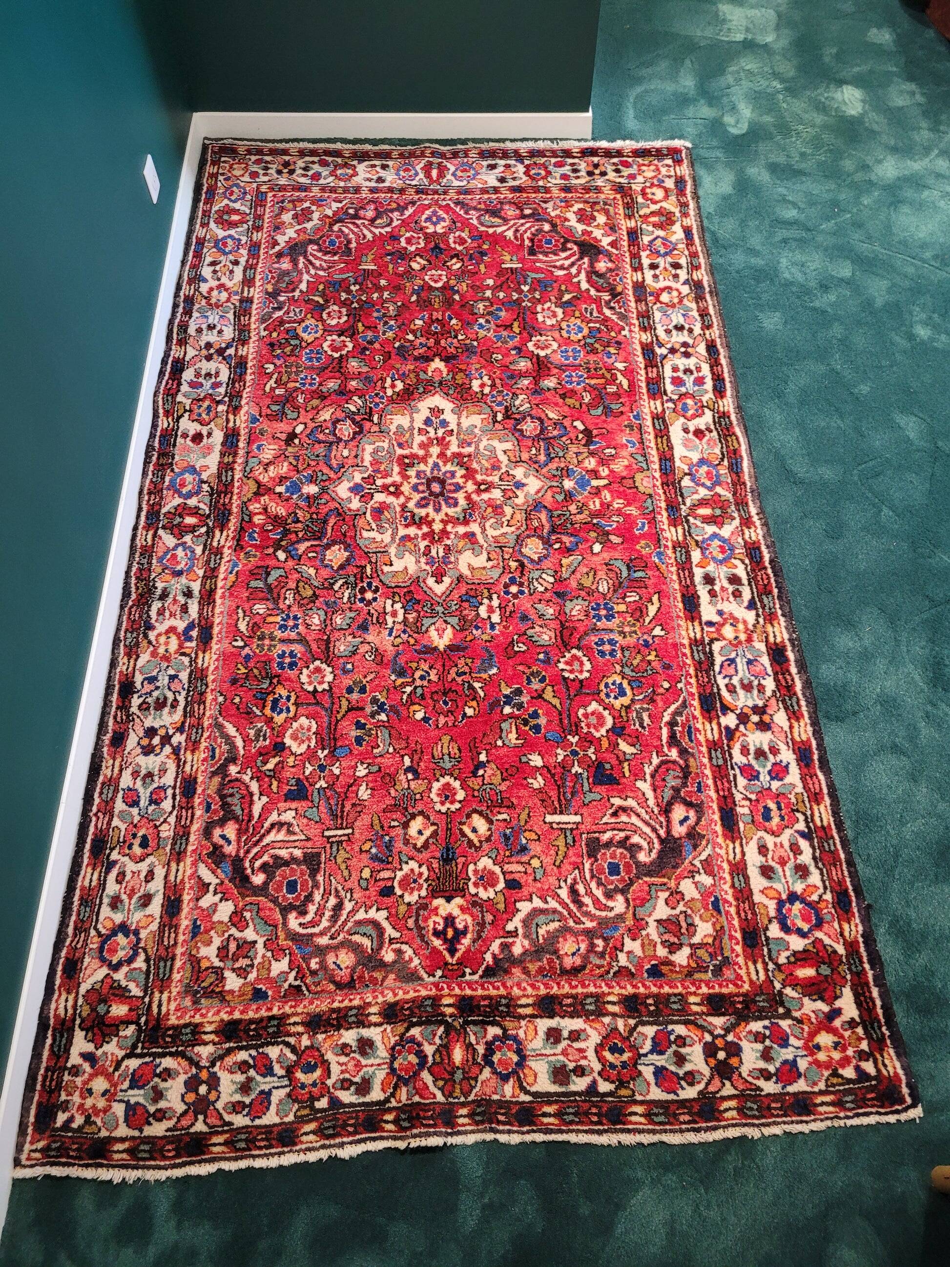 Iranian wool rug - Handmade - 274x158cm